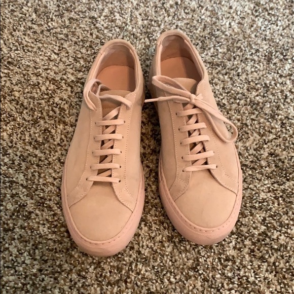 Common Projects Shoes - Common Projects Or. Achilles Low in Suede Blush